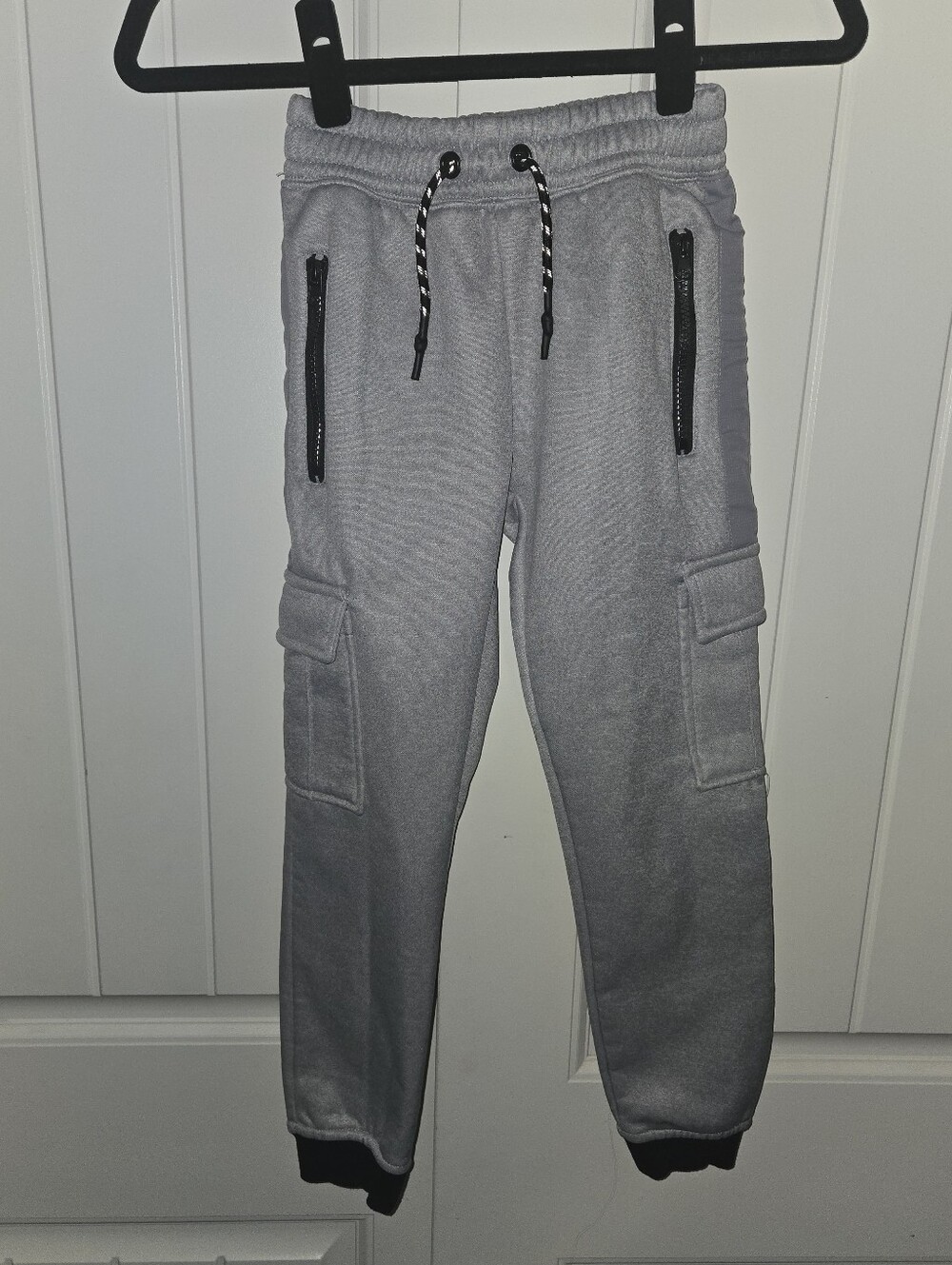 Encrypted boys gray sweatpants 8